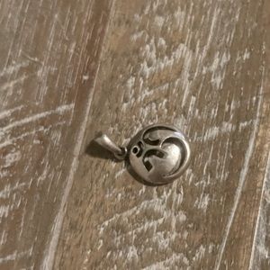 om symbol 924 silver charm